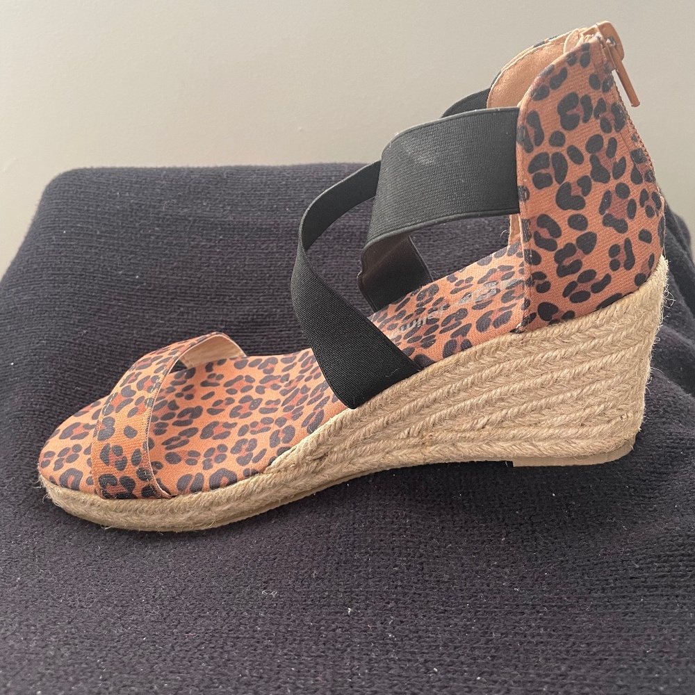Leopard Print sandal wedge
